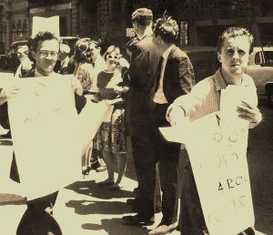 Ian Parker and Bob Gould at a 1960s protest in Sydney. Image courtesy of Bjenks, Creative Commons http://commons.wikimedia.org/wiki/User:Bjenks/Images